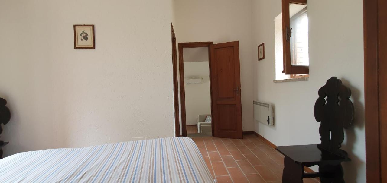Poloturisticoumbria Rustico Con Piscina Vista Lago Passignano sul Trasimeno Exterior foto