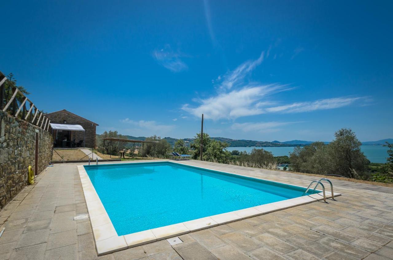 Poloturisticoumbria Rustico Con Piscina Vista Lago Passignano sul Trasimeno Exterior foto