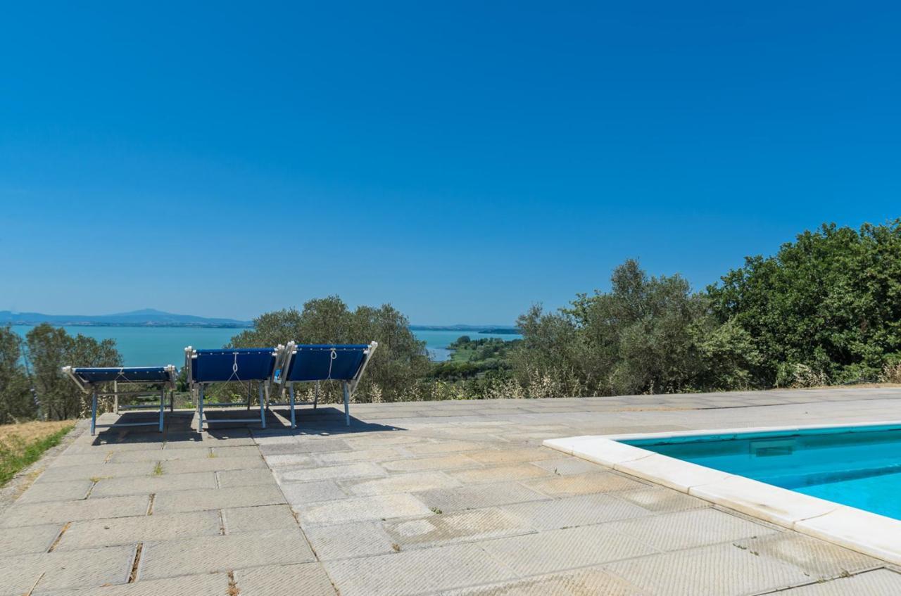 Poloturisticoumbria Rustico Con Piscina Vista Lago Passignano sul Trasimeno Exterior foto